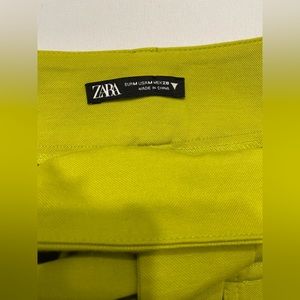 Zara| lime green | mini skirt | Medium| vintage